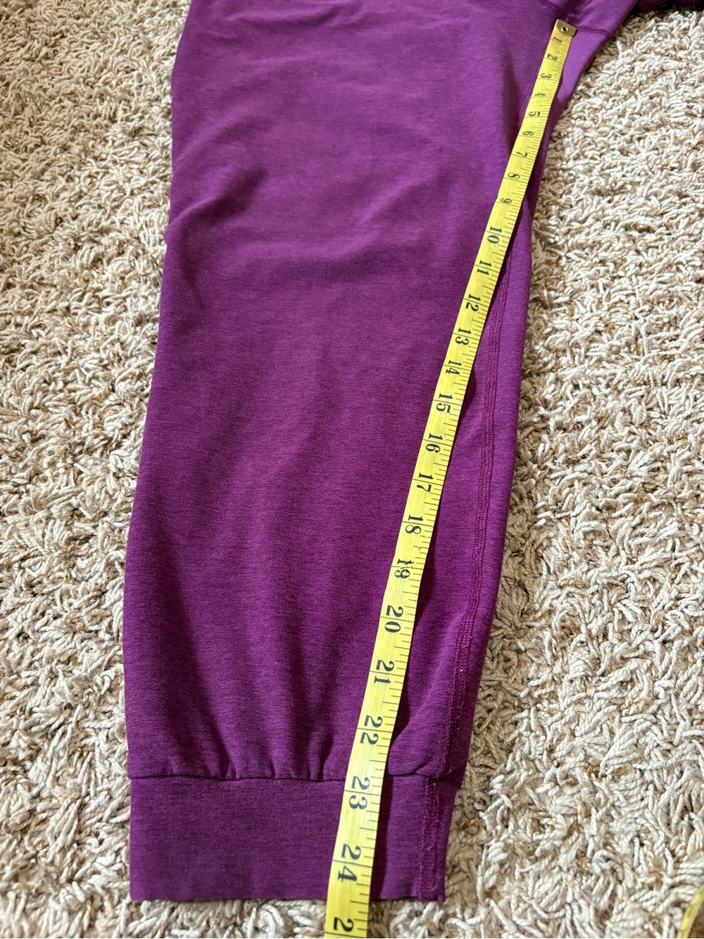 Beyond Yoga purple Spacedye Midi Joggers women’s size XL - Picture 6 of 6